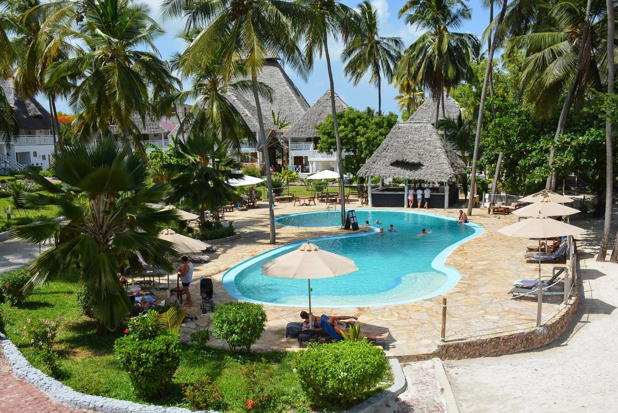 Paradise & Station touristique Uroa
